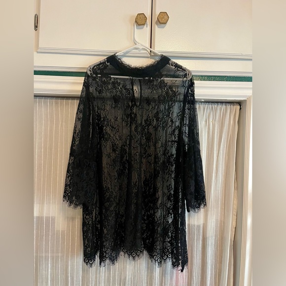 Lace Bell Sleeve Top - Picture 1 of 5